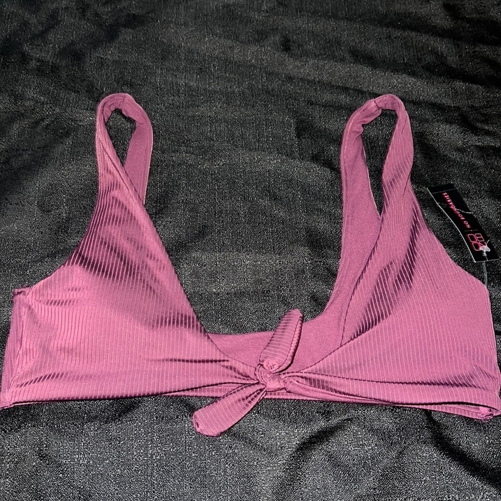 NWT bikini top 👙